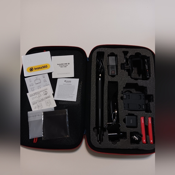VGSION Action Camera Bundle With Hard Case,Tripod and Selfie-Stick - Picture 7 of 15